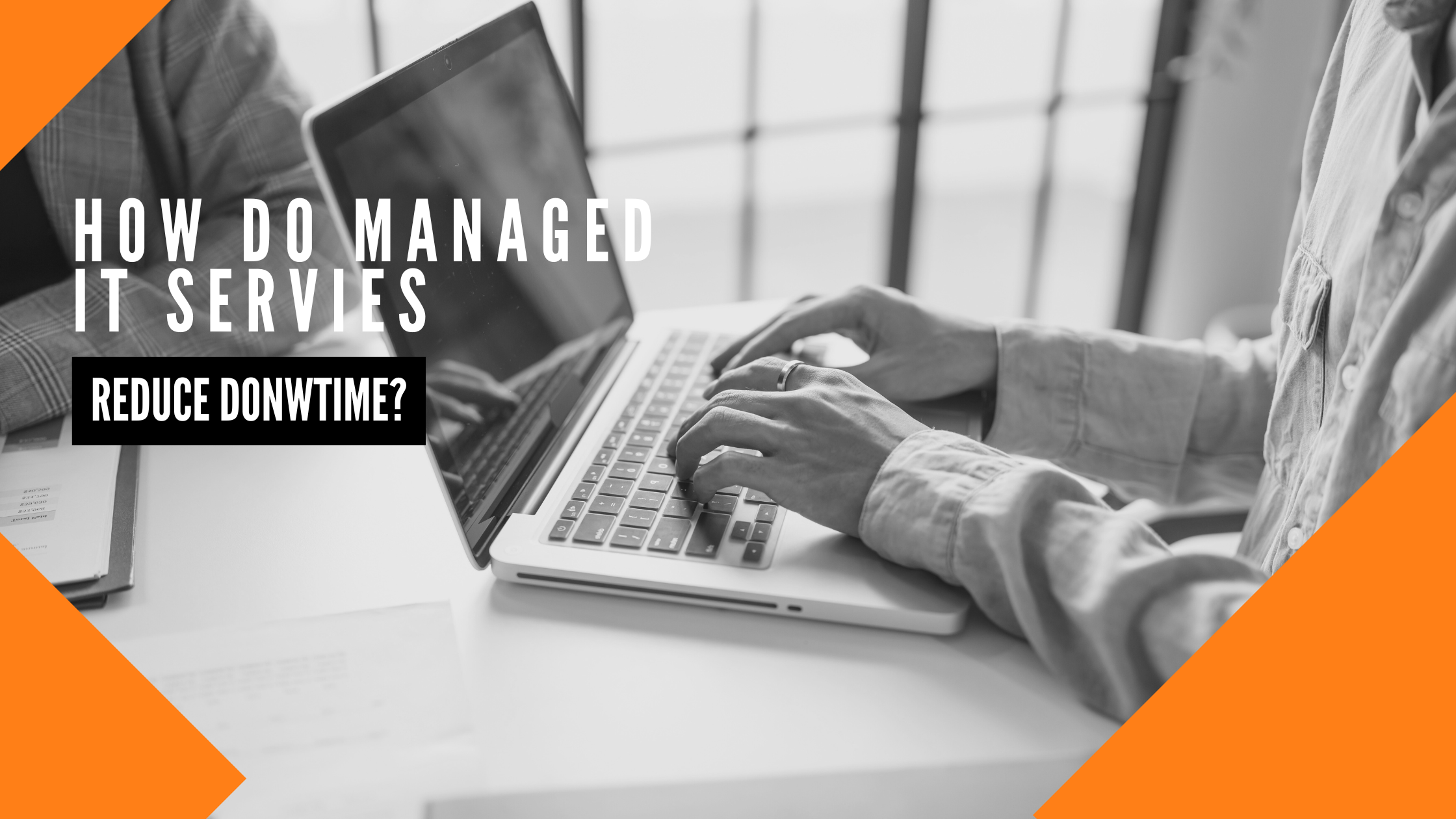 IT professional monitoring systems to prevent downtime for a mid-sized business using managed IT services in Texas.